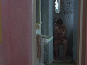 Christine Boisson pissing indoor, Identification Of A Woman (1982)