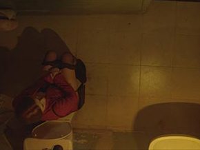 Alyssa Lozovskaya pissing indoor, Ron Hoppers Misfortune (2020)