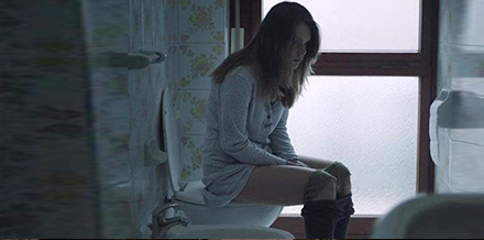 Sandra Drzymalska toilet pissing scene