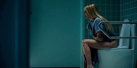 Emma Roberts urination scene