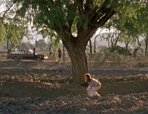 Maribel Verdu pissing scene