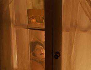 Death fetish scene #1135 (naked dead woman, strangled, head cut off)