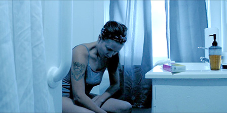 Amanda Evans toilet pissing scene