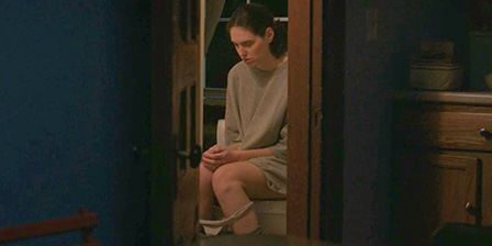 Lou Doillon toilet pissing scene