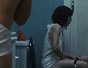 Ruth Diaz toilet pissing scene