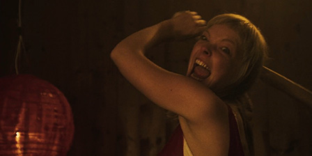 Death fetish scene #1230 (crashed head)