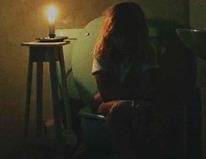 Girl toilet pissing scene 1