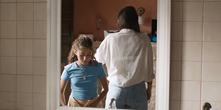 Girl toilet pissing scene 2