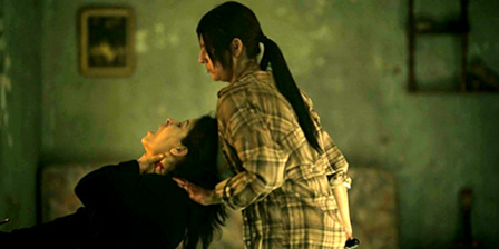 Death fetish scene #1423 (cut throat, throat slice, stabbed)